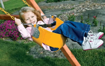 Качель для малышей полузакрытая (Half Bucket Swing)