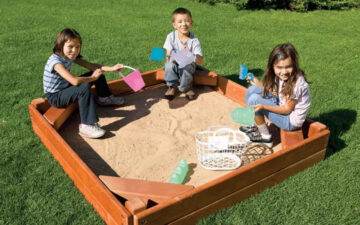 Песочница открытая (Sandbox with Corner Seats)