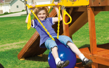 Трапеция с синим мячом (Trapeze/Rings with Buoy Ball)