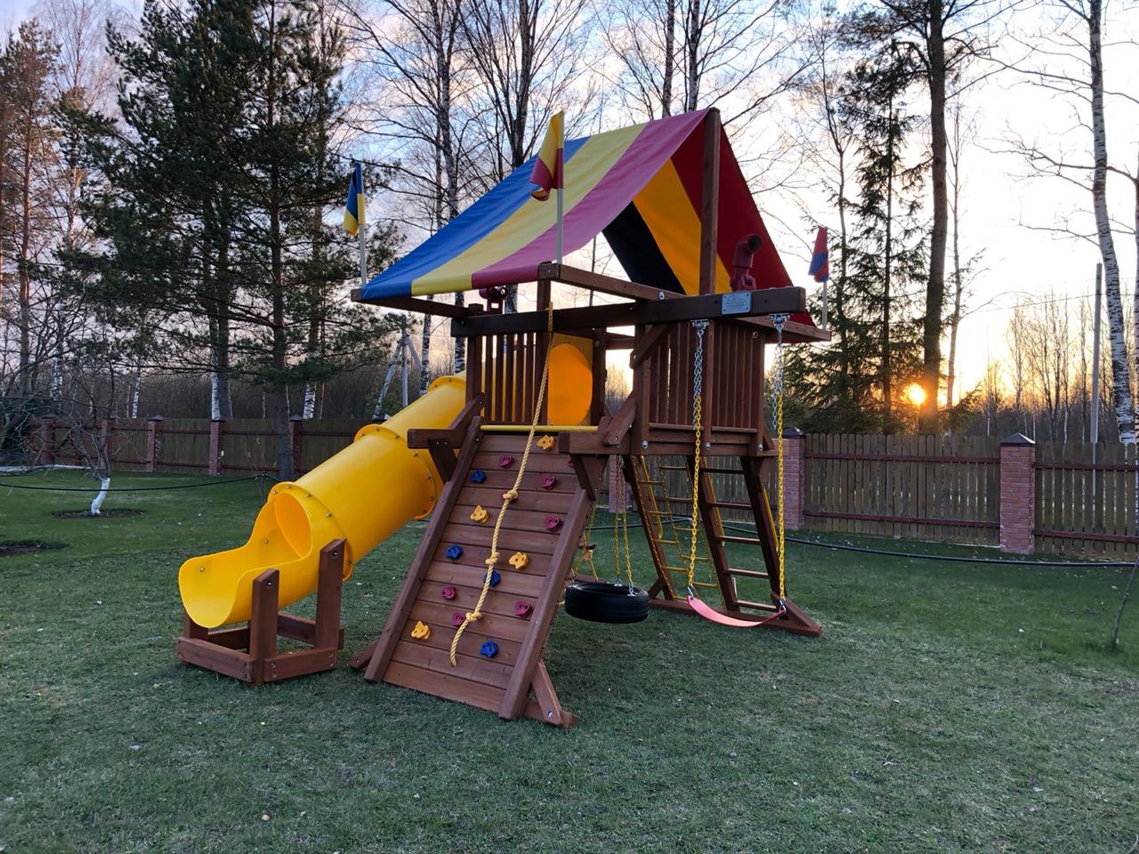 Установка детской площадки в Ленинградской области, Проект №7